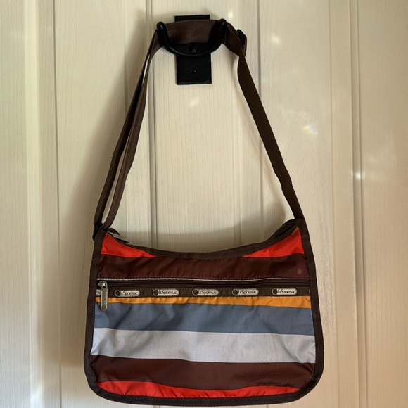 13”by 8” multi color LeSportac Purse - Picture 6 of 8